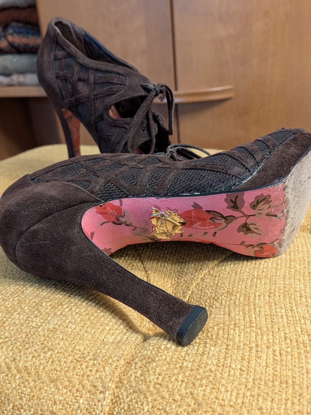 Women's Vintage Betsy Johnson Brown Suede Lace-Up High Heel Pumps